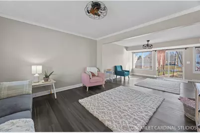 220 Presidential Boulevard, Oswego, IL 60543 - Photo 4