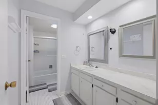 1551 Ashland Ave, Des Plaines, IL 60016 - Photo 20