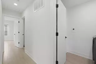 2198 N Oakbrook Cir, Palatine, IL 60074 - Photo 18