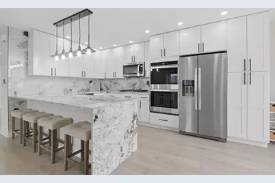 2198 N Oakbrook Circle #2198, Palatine, IL 60074 - Photo 6