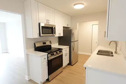 870 E Old Willow Road #153, Prospect Heights, IL 60070 - Photo 12