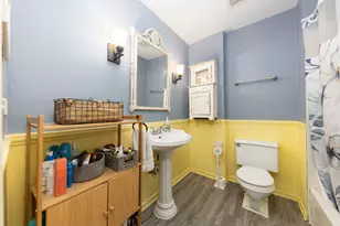 128 S Birchwood Dr, Naperville, IL 60540 - Photo 14