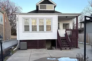 10312 S Spaulding Ave, Chicago, IL 60655 - Photo 2