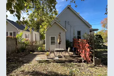 802 S Madison Street, Bloomington, IL 61701 - Photo 4