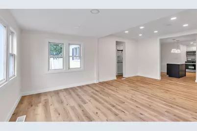 313 Grand Boulevard, Loves Park, IL 61111 - Photo 6