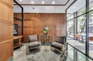 100 E Walton St, Chicago, IL 60611 - Photo 2