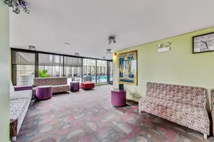 100 E Walton St, Chicago, IL 60611 - Photo 18