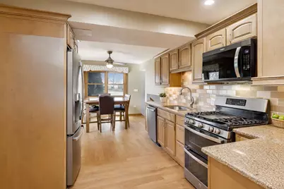 1576 Von Braun Trail, Elk Grove Village, IL 60007 - Photo 14