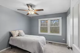 6935 Revere Ct, Gurnee, IL 60031 - Photo 16