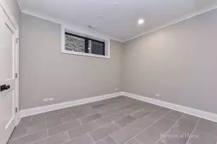 2135 N Lakewood Ave, Chicago, IL 60614 - Photo 24