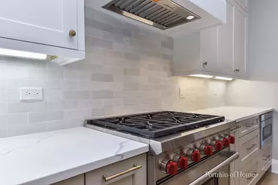 2135 N Lakewood Avenue #1, Chicago, IL 60614 - Photo 8