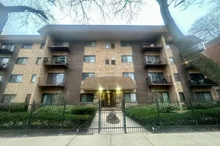 1629 W Greenleaf Ave, Chicago, IL 60626 - Photo 1