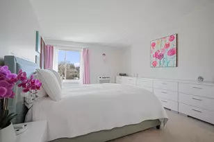 16 E Old Willow Rd, Prospect Heights, IL 60070 - Photo 8