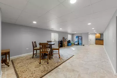 621 Western Drive, North Aurora, IL 60542 - Photo 26