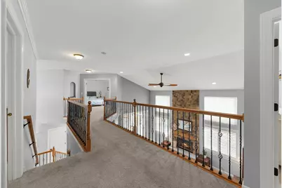 621 Western Drive, North Aurora, IL 60542 - Photo 14