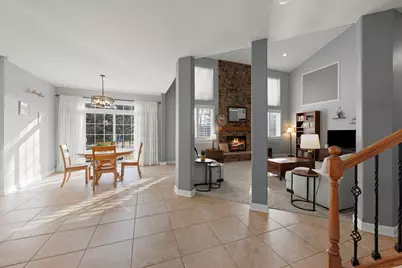 621 Western Drive, North Aurora, IL 60542 - Photo 8