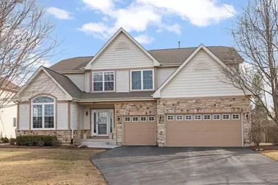 621 Western Drive, North Aurora, IL 60542 - Photo 1