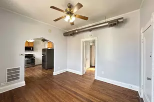 2609 W Thomas St, Chicago, IL 60622 - Photo 10