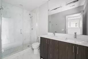 2533 W Congress Pkwy, Chicago, IL 60612 - Photo 10