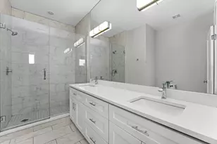 2533 W Congress Pkwy, Chicago, IL 60612 - Photo 8