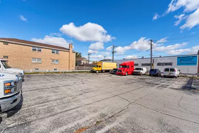 5944 W 65th Street, Chicago, IL 60638 - Photo 6
