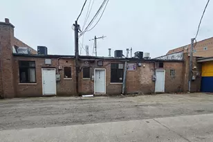 5419 N Lincoln Ave, Chicago, IL 60625 - Photo 2