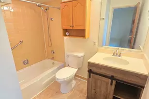 480 74th St, Downers Grove, IL 60516 - Photo 8