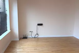 1122 W Catalpa Ave, Chicago, IL 60640 - Photo 4