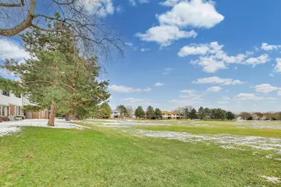 1604 W Partridge Court #8, Arlington Heights, IL 60004 - Photo 32