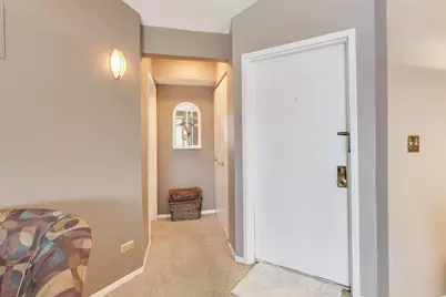 1604 W Partridge Court #8, Arlington Heights, IL 60004 - Photo 4