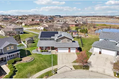 19328 Woodfield Court, Tinley Park, IL 60487 - Photo 2