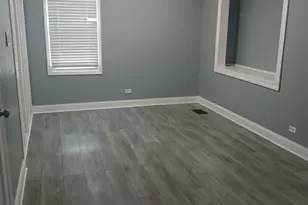 208 Miami St, Park Forest, IL 60466 - Photo 8