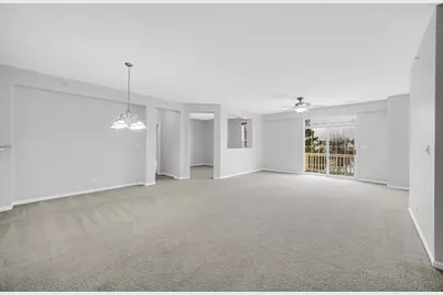 1343 Scarboro Road, Schaumburg, IL 60193 - Photo 4