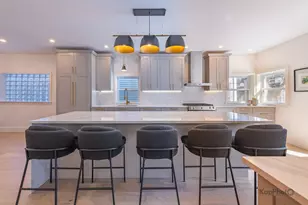 2921 N Seeley Ave, Chicago, IL 60618 - Photo 6