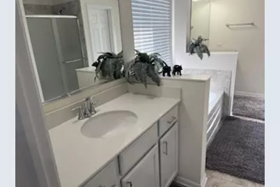 16W764 Hawthorne Court, Willowbrook, IL 60527 - Photo 22