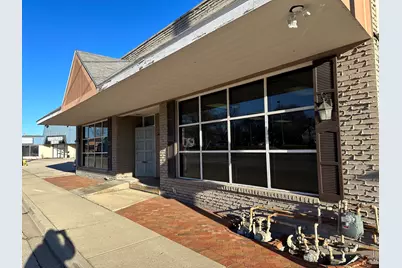 142 Washington Street #142, Woodstock, IL 60098 - Photo 2