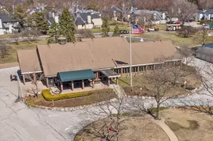 690 Chandler Rd, Gurnee, IL 60031 - Photo 28