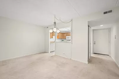 690 Chandler Road #211, Gurnee, IL 60031 - Photo 12