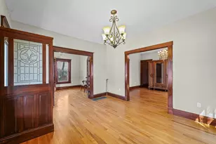 118 E William St, Monticello, IL 61856 - Photo 6