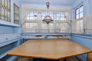 421 N Raynor Ave, Joliet, IL 60435 - Photo 6