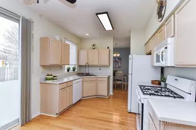 2414 Savoy Court, Aurora, IL 60503 - Photo 8