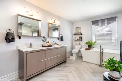 1825 E Euclid Avenue, Mount Prospect, IL 60056 - Photo 16