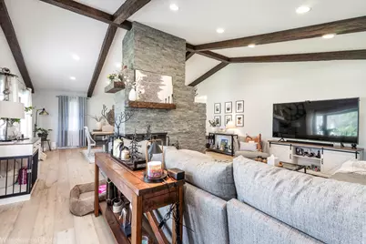 1825 E Euclid Avenue, Mount Prospect, IL 60056 - Photo 10