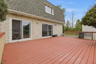 1735 Larson Ln, Roselle, IL 60172 - Photo 26