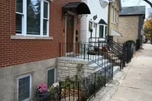 3612 S Emerald Ave, Chicago, IL 60616 - Photo 2