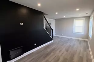 308 Oakwood St, Park Forest, IL 60466 - Photo 4