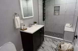 308 Oakwood St, Park Forest, IL 60466 - Photo 16