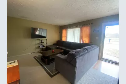 813 Oakley Avenue, Streator, IL 61364 - Photo 4