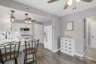 7329 W 55th Place, Summit, IL 60501 - Photo 10