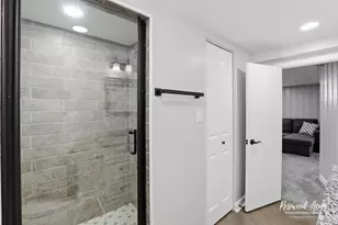 7329 W 55th Pl, Summit, IL 60501 - Photo 16